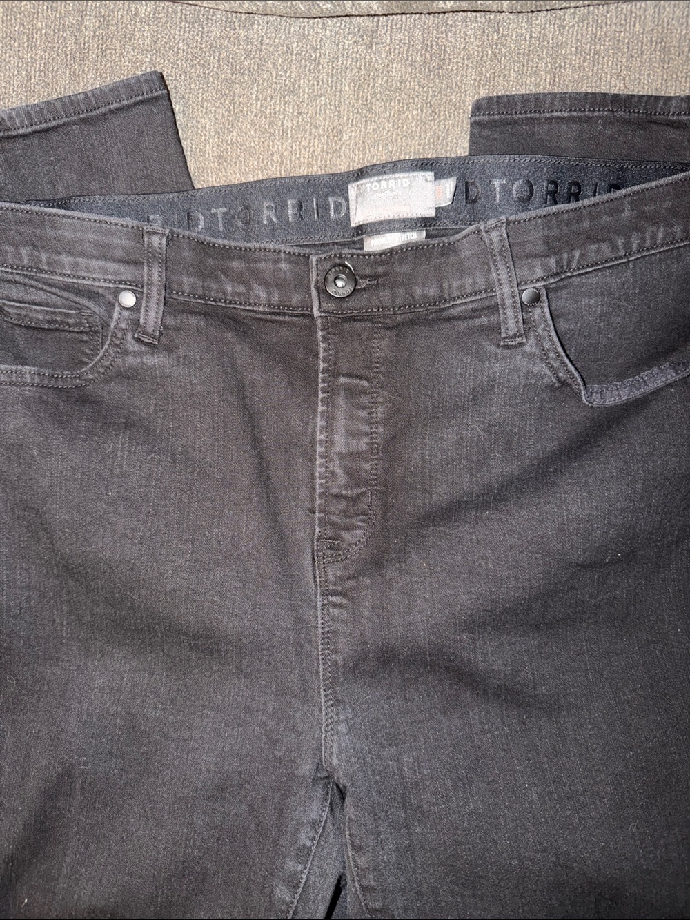 torrid Black Sky High Skinny Jeans (18 S) - Picture 2 of 5